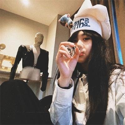 雪花和栗子球